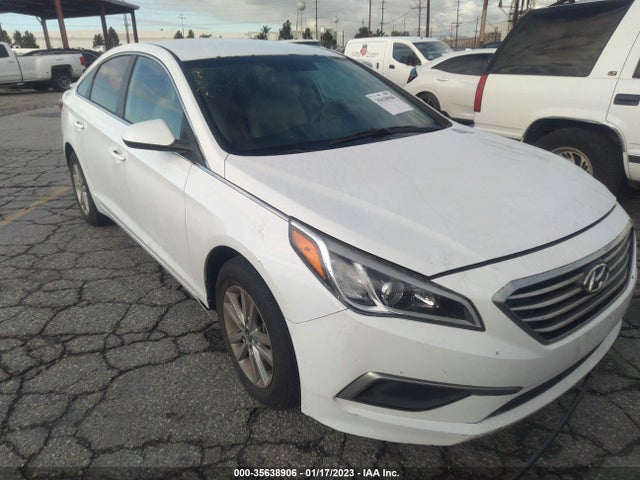 Hyundai SONATA SE 2017 5NPE24AFXHH564487 Image 1