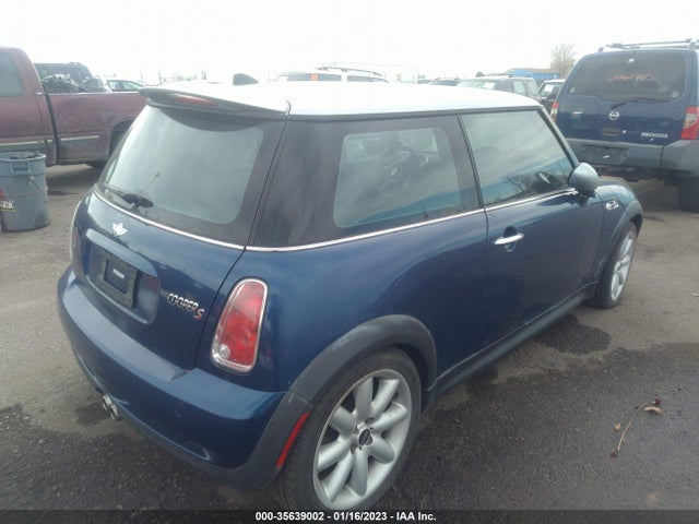 2006 MINI COOPER HARDTOP WMWRE33536TL18751 Photo 3