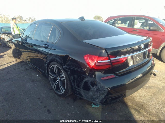 2016 BMW 7 Series, VIN: WBA7E2C5XGG738776