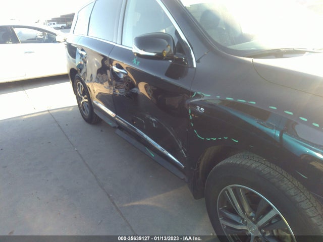 2018 Infiniti QX60, VIN: 5N1DL0MN0JC524193