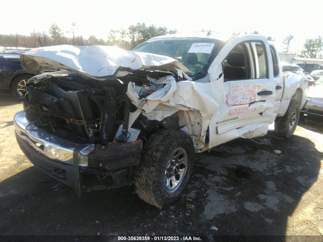 2011 CHEVROLET SILVERADO 1500 LS VIN: 3GCPKREAXBG137296