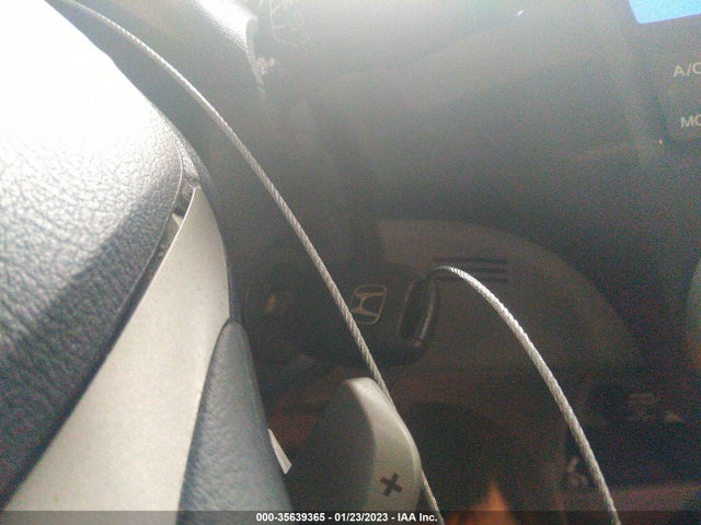 Honda Insight 2010 JHMZE2H78AS006154 Image 3