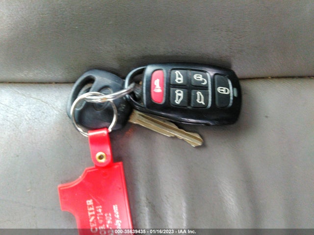 KIA SEDONA EX 2010 KNDMH4C32A6336383 Image 3