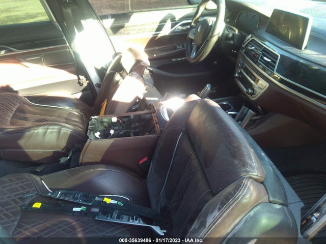 2016 BMW 7 Series, VIN: WBA7F2C55GG415541