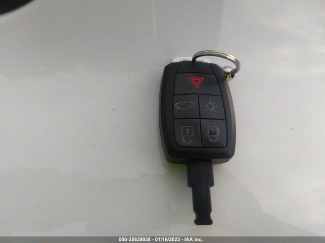 YV1672MK7A2175259 Volvo C30