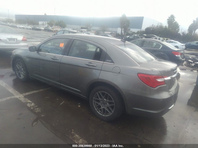 Chrysler 200 2013 1C3CCBAB5DN686503 Image 4