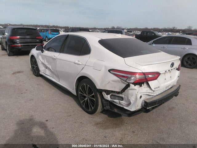 2020 Toyota Camry, VIN: 4T1G11AK5LU352551