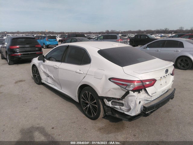 2020 Toyota Camry, VIN: 4T1G11AK5LU352551