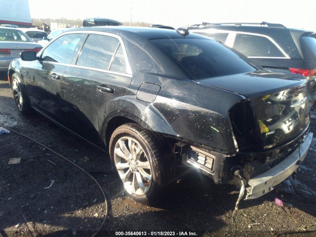 2C3CCARGXFH831430 Chrysler 300 Limited