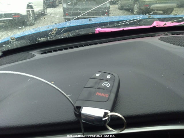 Jeep Compass Limited 2018 3C4NJDCBXJT398863 Image 3