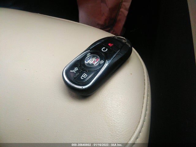 2020 Buick Envision, VIN: LRBFX1SA3LD120257