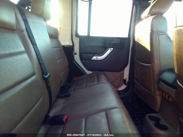 1J4HA5H15BL529904 Jeep Wrangler Unlimited Sahara