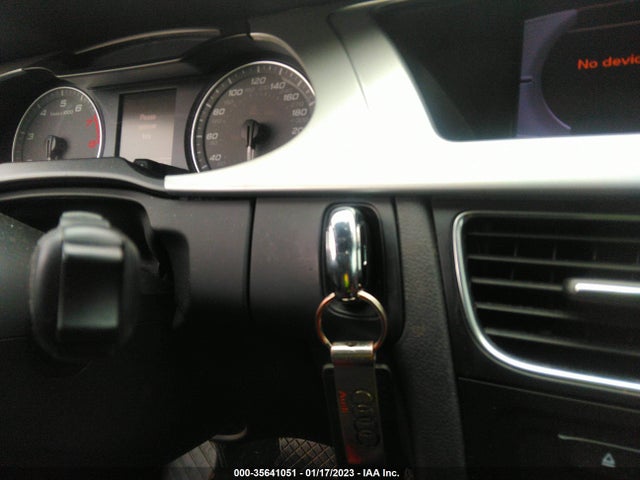 WAUBGAFL7CA048666 Audi S4 Premium Plus