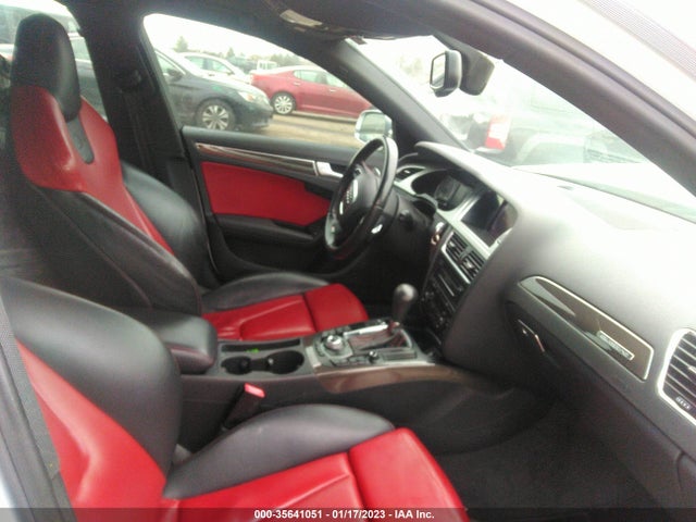 WAUBGAFL7CA048666 Audi S4 Premium Plus