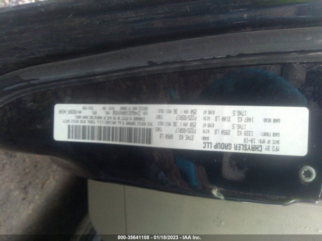 2010 VOLKSWAGEN ROUTAN SE VIN: 2V4RW3D16AR424368