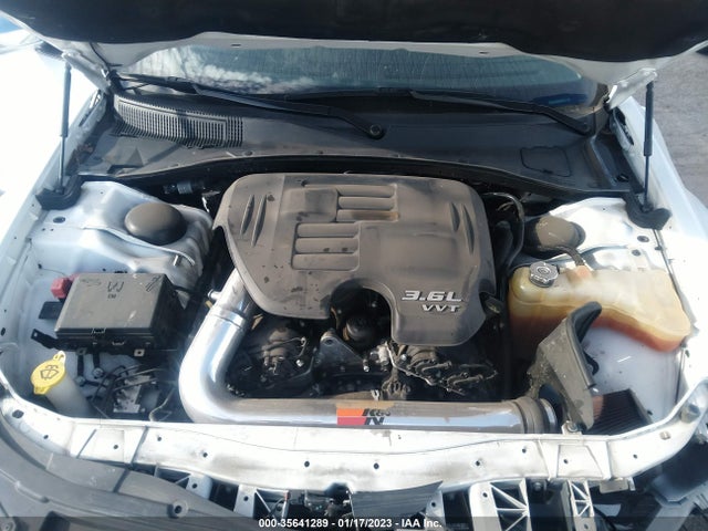 Chrysler 300 Limited 2018 2C3CCAEG3JH126841 Image 10