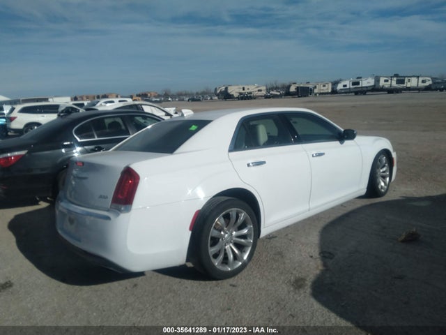 Chrysler 300 Limited 2018 2C3CCAEG3JH126841 Image 4