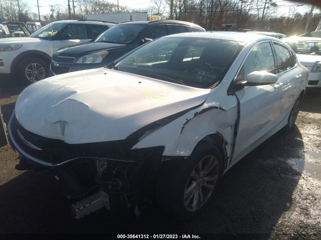 Chrysler 200 Limited 2015 1C3CCCAB5FN694528 Image 2