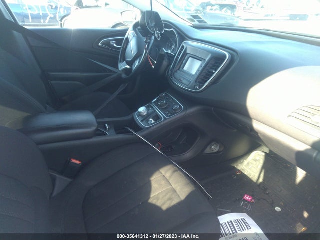 Chrysler 200 Limited 2015 1C3CCCAB5FN694528 Image 5