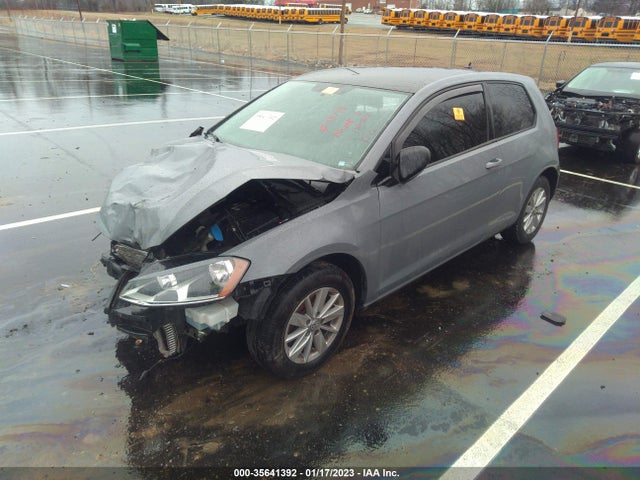 3VW917AU2FM088244 Volkswagen Golf Tsi S