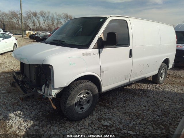 Chevrolet EXPRESS CARGO VAN 2017 1GCWGAFF7H1187024 Image 2