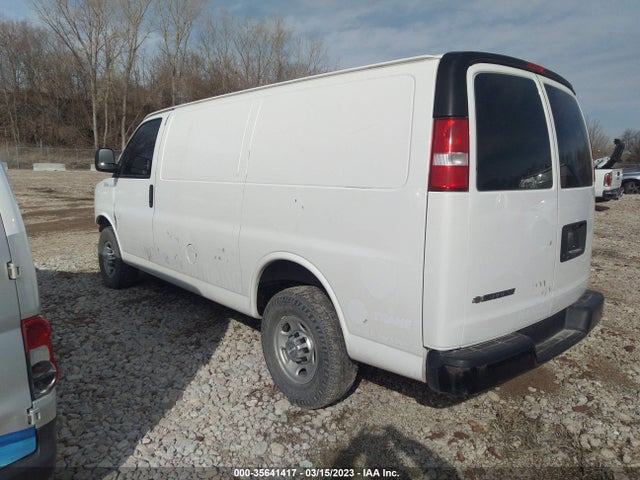 Chevrolet EXPRESS CARGO VAN 2017 1GCWGAFF7H1187024 Image 4