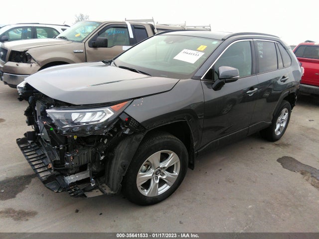 2020 TOYOTA RAV4 XLE VIN: 2T3P1RFV3LW136528