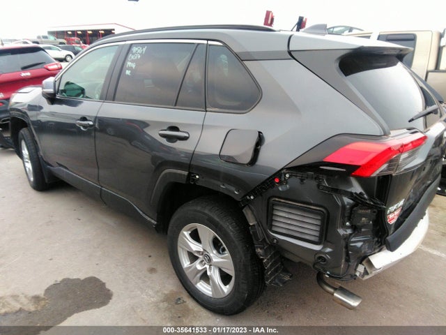 2020 TOYOTA RAV4 XLE VIN: 2T3P1RFV3LW136528