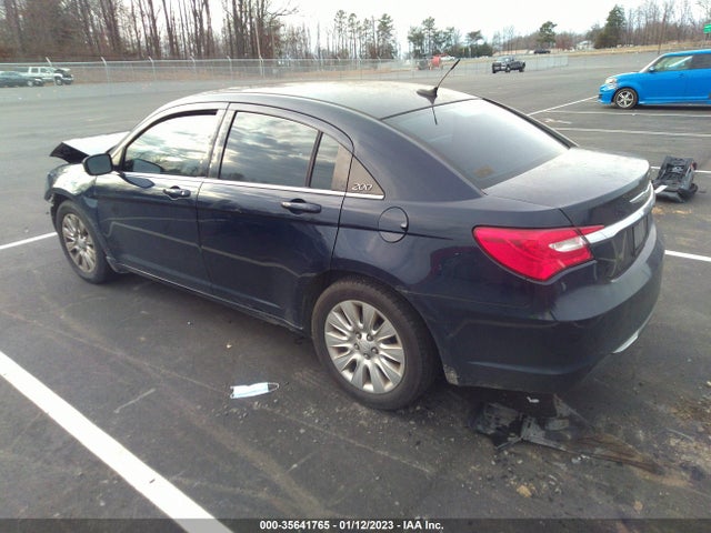 1C3CCBAB4EN142270 Chrysler 200 LX