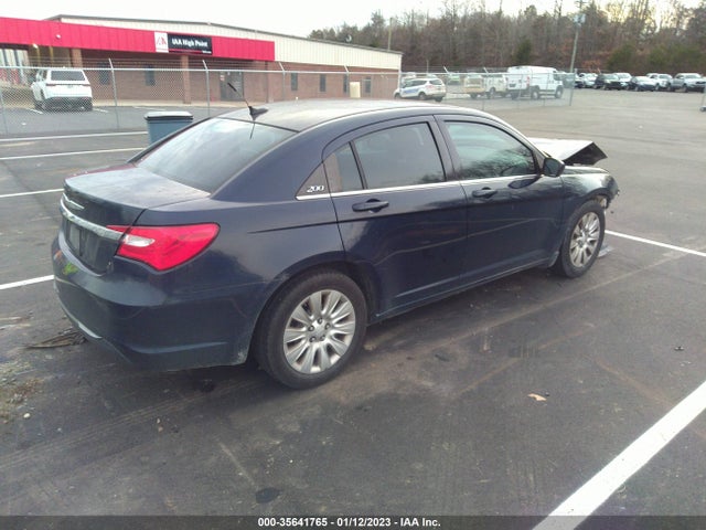 1C3CCBAB4EN142270 Chrysler 200 LX