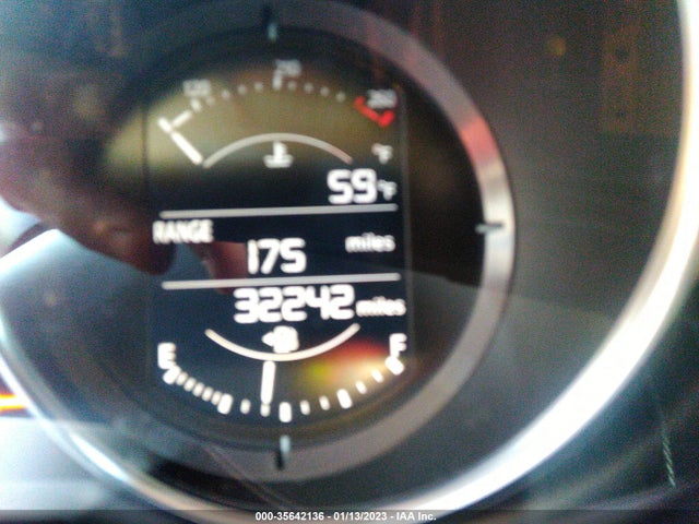 2018 Mazda 6, VIN: JM1GL1UM2J1330386