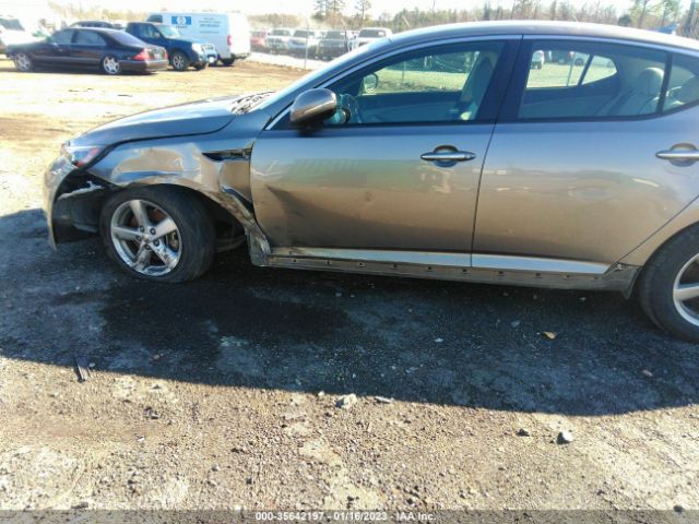 5XXGM4A75FG422049 KIA Optima Lx