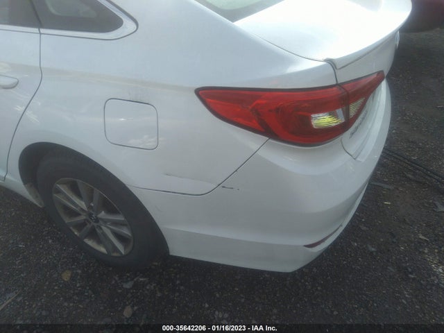 2016 HYUNDAI SONATA 2.4L SE VIN: 5NPE24AF7GH295668