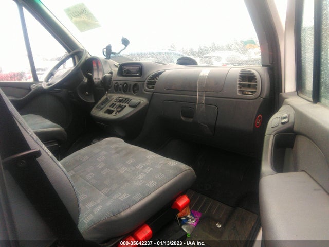 2004 DODGE SPRINTER VIN: WD2PD444745643220