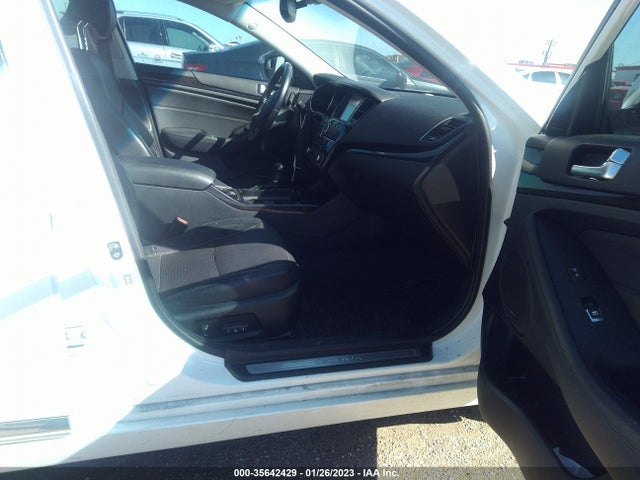 2016 Kia Cadenza, VIN: KNALN4D70G5209245