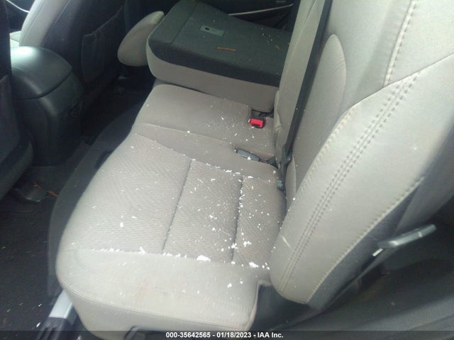 2016 Hyundai Santa Fe, VIN: 5XYZU3LB5GG367877