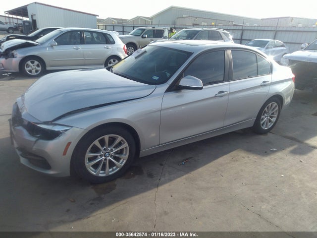 2017 BMW 3 Series, VIN: WBA8E1G5XHNU12580
