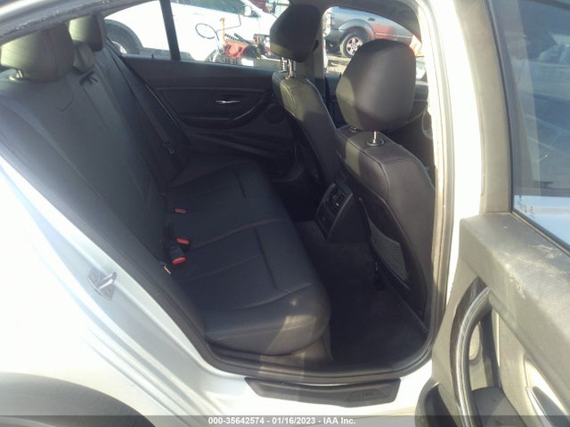 2017 BMW 3 Series, VIN: WBA8E1G5XHNU12580