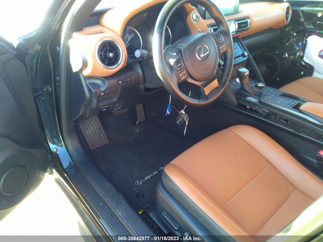 2021 Lexus IS, VIN: JTHCA1D24M5114487