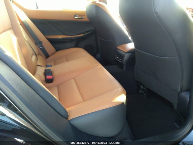 2021 Lexus IS, VIN: JTHCA1D24M5114487