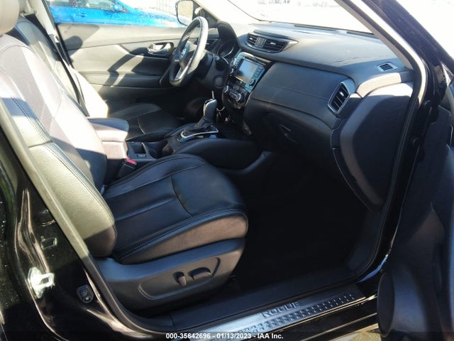 2019 Nissan Rogue, VIN: 5N1AT2MT7KC739715