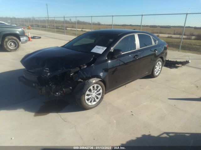 3KPF24AD3ME397584 KIA FORTE FE