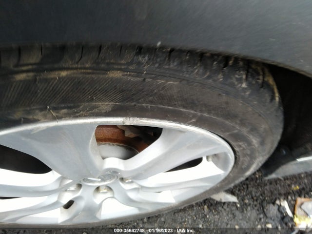 JH4KB2F60AC002579 Acura Rl Tech Pkg/tech/cmbs