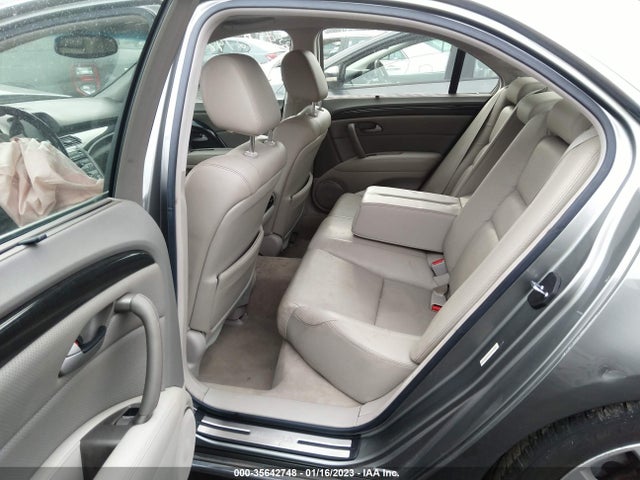 JH4KB2F60AC002579 Acura Rl Tech Pkg/tech/cmbs