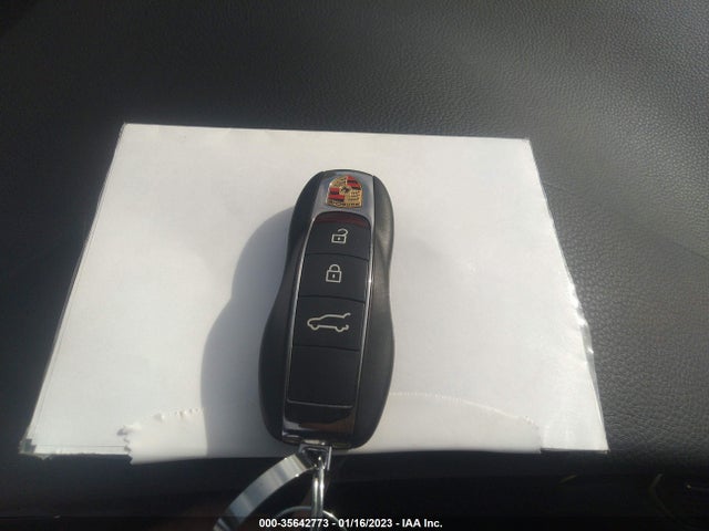 2018 Porsche Macan, VIN: WP1AA2A52JLB22266