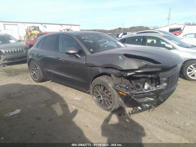 2018 Porsche Macan, VIN: WP1AA2A52JLB22266