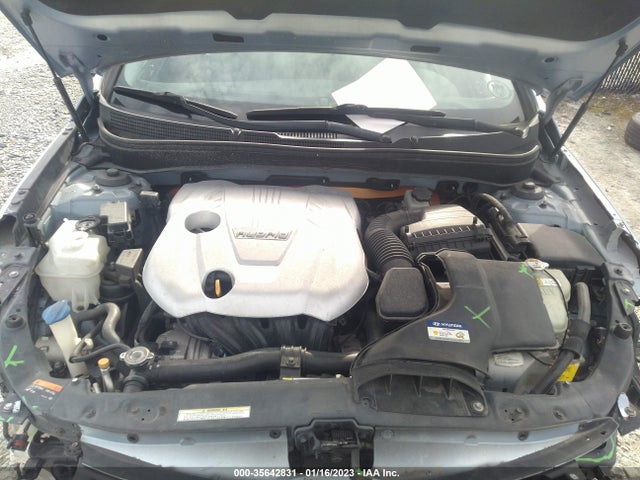 2013 HYUNDAI SONATA HYBRID VIN: KMHEC4A46DA064965