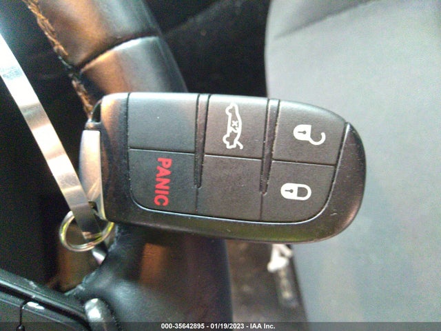 2016 Dodge Challenger, VIN: 2C3CDZAG6GH315686