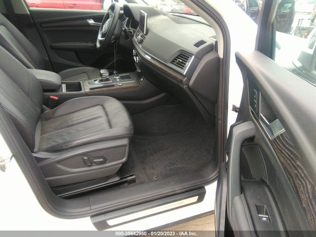 WA1BNAFY7L2049857 Audi Q5 Premium Plus