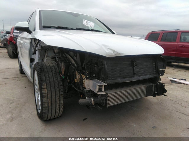 WA1BNAFY7L2049857 Audi Q5 Premium Plus